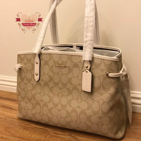 ❌❌❌❌SOLD❌❌❌❌🥥Coach Signature Shoulder Bag🥥 - Picture 8 of 8